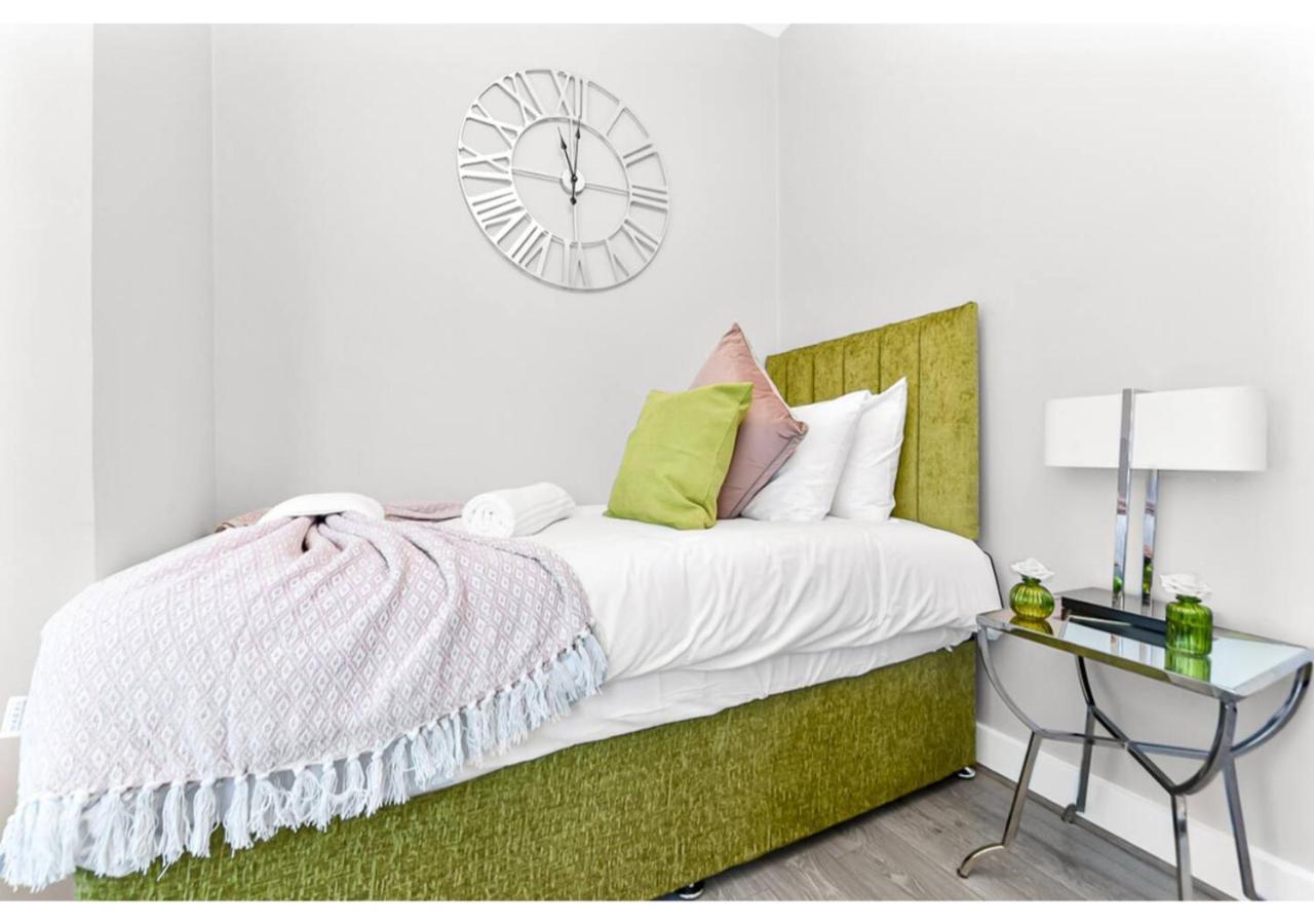 Appartamento Tranquility In Bloom: Refreshing 2br Londra