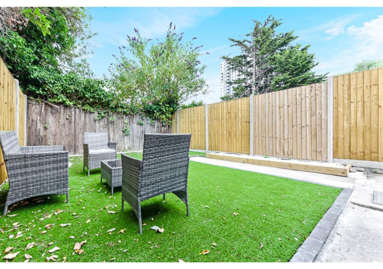 Appartamento Tranquility In Bloom: Refreshing 2br Londra